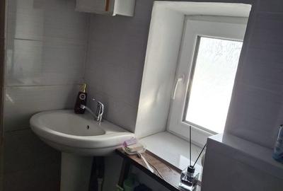 Casă cu 3 camere cu Teren 2155 Mp în Traian - 9