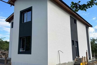 Casă cu 4 camere în Central - 4