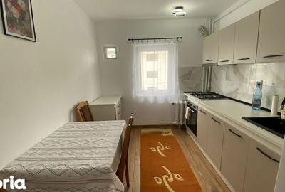 Apartament cu 3 camere semidecomandat în Gheorgheni - 2