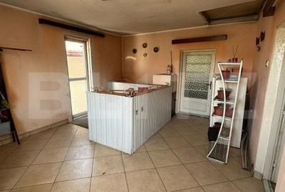 Casă cu 6 camere cu Teren 450 Mp în Rădăuți - 6