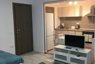 Garsonieră decomandată în Politehnica