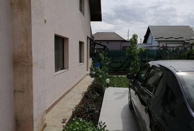Casă cu 5 camere cu Teren 399 Mp în Sfântu Ilie - 9