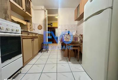 Apartament cu 3 camere decomandat în Alexandru cel Bun - 13