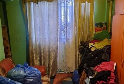 CEL MAI MIC PRET 3 cam etaj intermediar zona Viziru 3 - 3