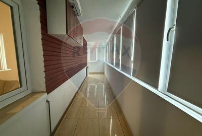 Apartament cu 2 camere de inchiriat in zona 1 Mai - 5