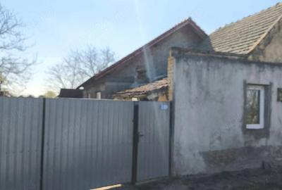 Casă cu Teren 1917 Mp în Nerău - 8