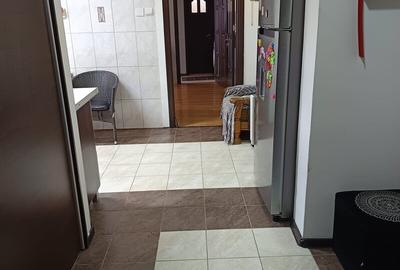 Apartament cu 3 camere semidecomandat, mobilat în Iancului - 8