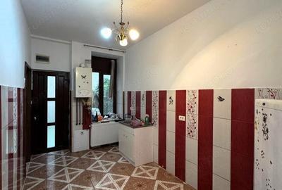 Casă cu 2 camere cu Teren 50.5 Mp în Traian - 12