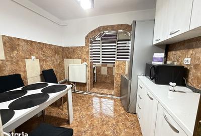 Apartament cu 3 camere decomandat în Central - 3