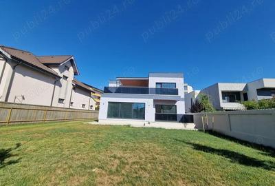 Casă cu 4 camere în Elvila