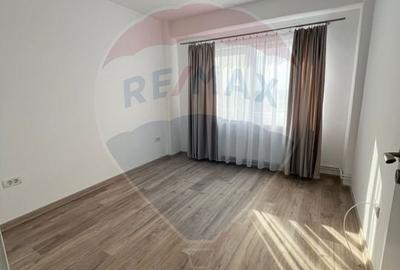 Apartament cu 4 camere decomandat, mobilat în Polivalentă - 7