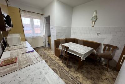 Apartament de inchiriat, cu 3 camere, Zalau - 8