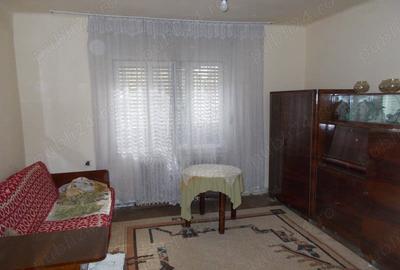 Casă cu 4 camere în Ghirodei - 1