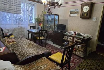 Apartament cu 3 camere semidecomandat în Ozana - 1