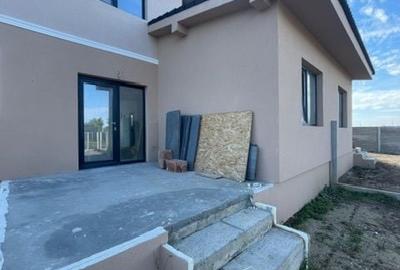 Duplex cu 4 camere cu Teren 275 Mp în Urseni - 12