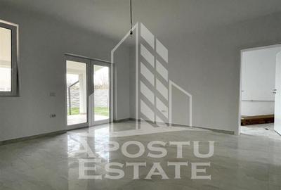Casă cu 4 camere cu Teren 241 Mp în Chișoda