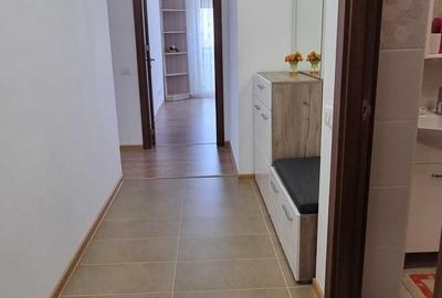 Apartament cu 3 camere decomandat în Central - 8