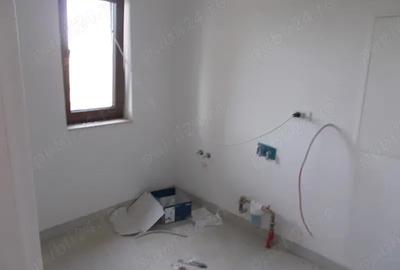 Casă cu 4 camere în Bucovina - 10