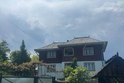 Casă cu 4 camere în Pârteștii de Jos - 4