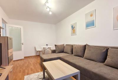 PROPRIETAR Inchiriez apartament 2 camere, decomandat Pia?a Sudului - 2