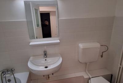 Garsonieră decomandată în Nerva Traian - 1