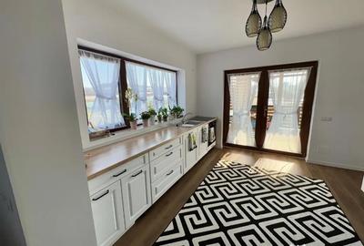 Casă cu 2 camere cu Teren 1400 Mp în Lăpuș - 3
