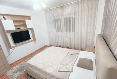 Centrul Civic - apartament 2 camere decomandat - etajul 1 - 6