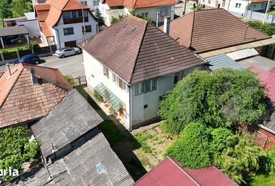 Casă cu 3 camere cu Teren 300 Mp în Ultracentral - 2