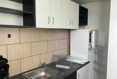 Inchiriez apartament o camra, zona Soarelui - 9