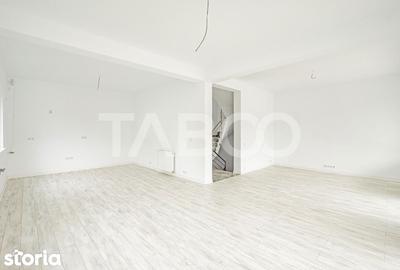Casă cu 4 camere decomandat cu Teren 177 Mp în Central - 12