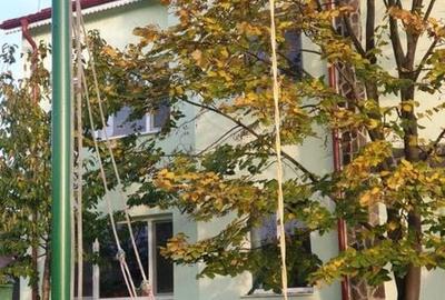 Casă cu 4 camere cu Teren 600 Mp în Central - 2