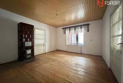 Casa individuala cu 3 camere si teren de 952 mp, zona Crisan - 16