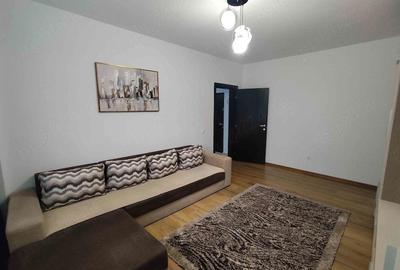 Apartament cu 2 camere decomandat în 9 Mai - 4