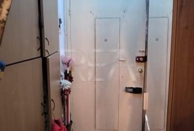 Garsoniera, Universitate - 6