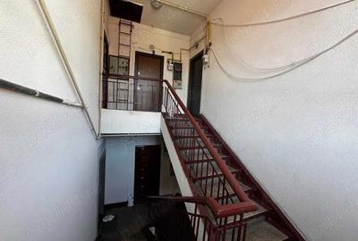 Apartament cu 2 camere decomandat în Petrila - 2