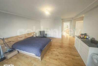 Casă cu 8 camere cu Teren 200 Mp în Central - 16