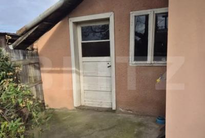 Casă cu 3 camere cu Teren 1400 Mp în Nazna - 1
