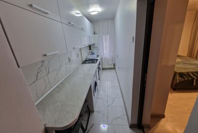 Garsonieră decomandată în Central - 1