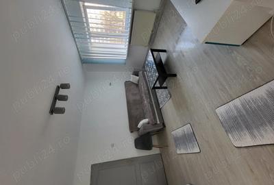 Apartament cu 2 camere semidecomandat în Micro 6 - 2