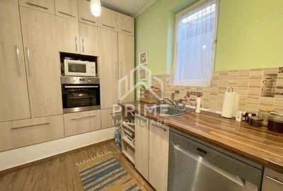 Casă cu 3 camere cu Teren 1250 Mp în Central - 1