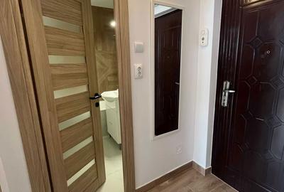 Garsonieră decomandată în Exterior Vest