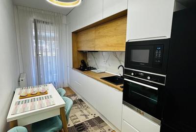 Apartament cu 2 camere decomandat în Uverturii - 4