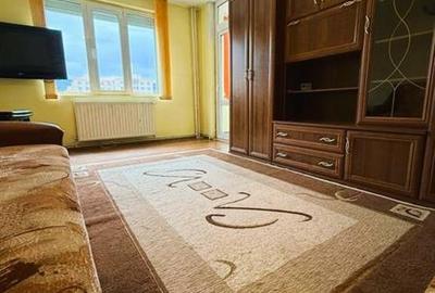 Apartament 2 camere, etaj intermediar, zona Astra - 2