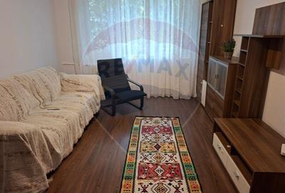 Apartament cu 3 camere semidecomandat în Titan - 2