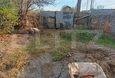 Casă cu 5 camere cu Teren 336 Mp în Central - 7