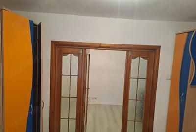 Apartament cu 2 camere decomandat în Bârlad - 7