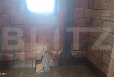 Casă cu Teren 600 Mp în Central - 8