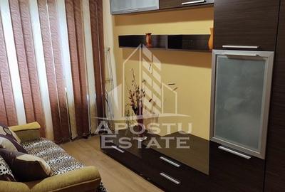 Apartament cu 3 camere in zona Girocului, centrala termica - 6