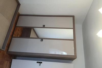 Apartament cu 3 camere semidecomandat în Autogară - 1