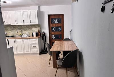 Vanzare apartament 3 camere complet utilat+ garaj - 4